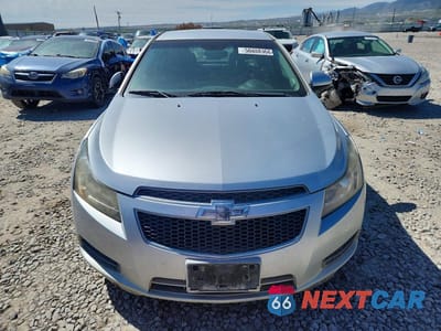 Piąte zdjęcie samochodu w środku: 2014 CHEVROLET CRUZE LT VIN:1G1PC5SB8E7249848 - miniatura