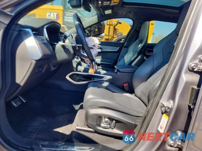 Zdjęcie 7 z 13 samochodu: 2022 JAGUAR F-PACE SVR VIN:SADCZ2EEXNA692955 - miniatura