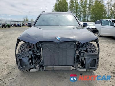 Piąte zdjęcie samochodu w środku: 2020 BMW X7 M50I VIN:5UXCX6C08LLE35604 - miniatura