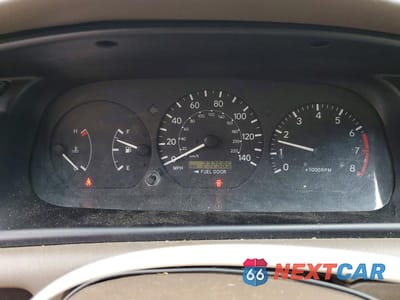 Zdjęcie 9 z 11 samochodu: 2001 TOYOTA CAMRY LE V6 VIN:4T1BF22K31U131558 - miniatura