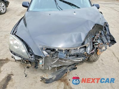 Zdjęcie 11 z 13 samochodu: 2007 MAZDA 3 HATCHBACK VIN:JM1BK344X71632932 - miniatura