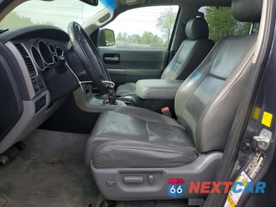 Zdjęcie 7 z 13 samochodu: 2010 TOYOTA SEQUOIA LIMITED VIN:5TDJY5G18AS037420 - miniatura