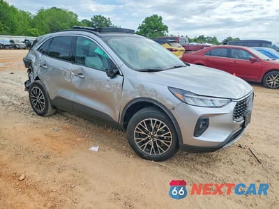Czwarte zdjęcie samochodu z boku: 2024 FORD ESCAPE VIN:1FMCU0E15RUA22046 - miniatura