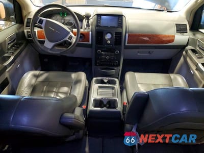 Zdjęcie 8 z 13 samochodu: 2008 CHRYSLER TOWN & COUNTRY TOURING VIN:2A8HR54P28R632067 - miniatura