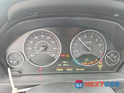 Zdjęcie 9 z 12 samochodu: 2015 BMW 320 I XDRIVE VIN:WBA3C3C54FP662917 - miniatura