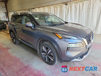 Czwarte zdjęcie samochodu z boku: 2022 NISSAN ROGUE PLATINUM VIN:JN8BT3DC5NW121198 - miniatura