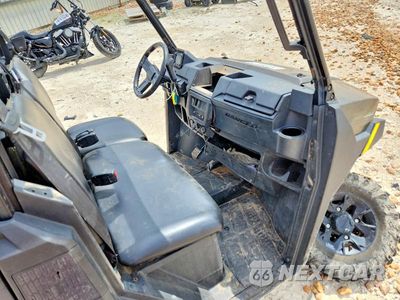 Piąte zdjęcie samochodu w środku: 2024 POLARIS RANGER XP 1000 UTILITY VEHICLE VIN:3NSTAE998RH365732 - miniatura