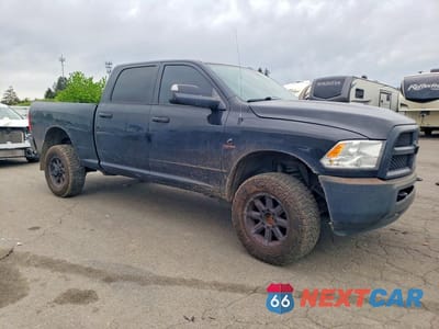 Czwarte zdjęcie samochodu z boku: 2017 RAM 2500 ST VIN:3C6UR5CL8HG569123 - miniatura