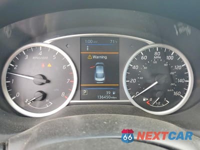 Zdjęcie 9 z 12 samochodu: 2019 NISSAN SENTRA SR VIN:3N1AB7AP4KY219204 - miniatura
