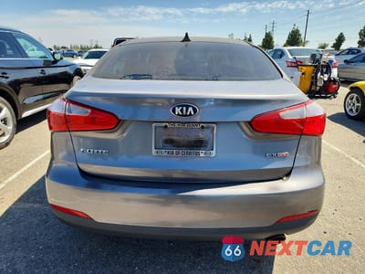 Zdjęcie 6 z 12 samochodu: 2014 KIA FORTE EX VIN:KNAFX4A81E5232096 - miniatura