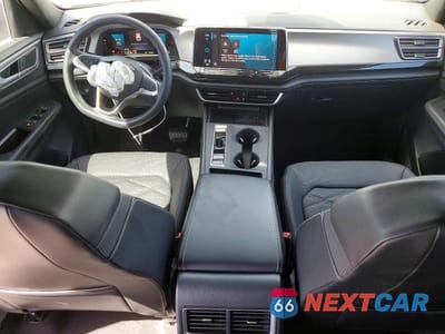 Zdjęcie 8 z 13 samochodu: 2024 VOLKSWAGEN ATLAS CROSS SPORT VIN:1V2DE2CA8RC208527 - miniatura