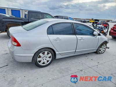 Trzecie zdjęcie samochodu z tyłu: 2010 HONDA CIVIC LX VIN:2HGFA1F52AH513376 - miniatura