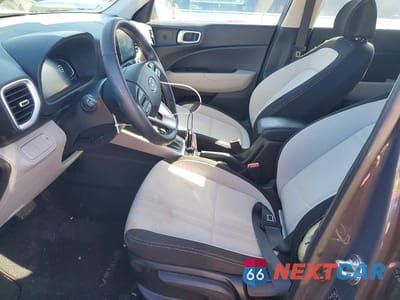 Zdjęcie 7 z 12 samochodu: 2024 HYUNDAI VENUE SEL VIN:KMHRC8A39RU312437 - miniatura
