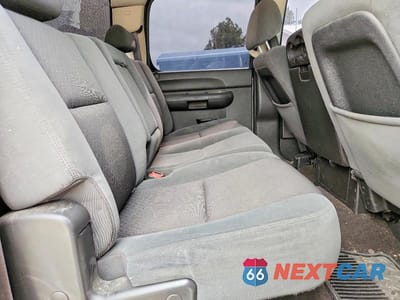 Zdjęcie 10 z 12 samochodu: 2009 GMC SIERRA K1500 SLE VIN:3GTEK23309G256472 - miniatura