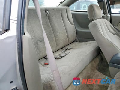 Zdjęcie 10 z 13 samochodu: 2002 CHEVROLET CAVALIER LS VIN:1G1JS124527124532 - miniatura