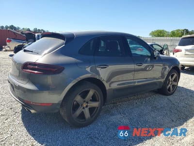 Trzecie zdjęcie samochodu z tyłu: 2016 PORSCHE MACAN S VIN:WP1AB2A58GLB47470 - miniatura