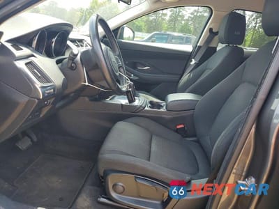Zdjęcie 7 z 12 samochodu: 2019 JAGUAR E-PACE VIN:SADFK2FX5K1Z64549 - miniatura
