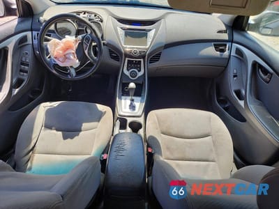Zdjęcie 8 z 12 samochodu: 2011 HYUNDAI ELANTRA GLS VIN:KMHDH4AE3BU128557 - miniatura