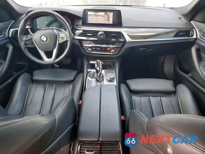 Zdjęcie 8 z 12 samochodu: 2020 BMW 530 I VIN:WBAJR3C00LCE54694 - miniatura