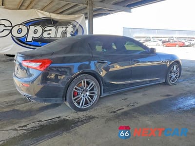 Trzecie zdjęcie samochodu z tyłu: 2016 MASERATI GHIBLI S VIN:ZAM57RSA5G1169099 - miniatura
