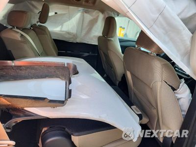 Zdjęcie 11 z 13 samochodu: 2023 FORD EXPLORER VIN:1FMSK8BB8PGA82914 - miniatura