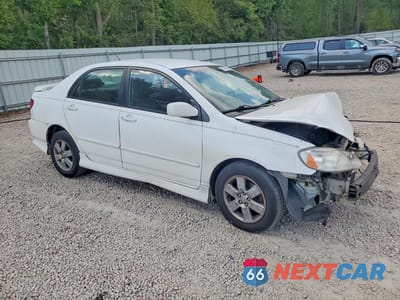 Czwarte zdjęcie samochodu z boku: 2004 TOYOTA COROLLA S VIN:2T1BR32E54C246451 - miniatura