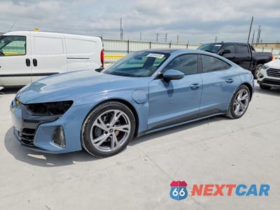 2023 AUDI E-TRON GT PREMIUM PLUS WAUFJBFW8P7004987 - główne zdjęcie licytacji z USA - miniatura