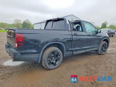 Trzecie zdjęcie samochodu z tyłu: 2026 HONDA RIDGELINE BLACK EDITION VIN:5FPYK3F89TB000510 - miniatura