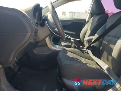 Zdjęcie 7 z 12 samochodu: 2012 TOYOTA COROLLA S VIN:5YFBU4EE7CP024993 - miniatura