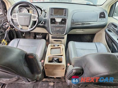 Zdjęcie 8 z 13 samochodu: 2014 CHRYSLER TOWN AND COUNTRY TOURING-L VIN:2C4RC1CG9ER316605 - miniatura
