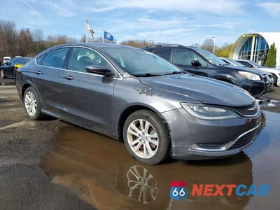 Czwarte zdjęcie samochodu z boku: 2015 CHRYSLER 200 LIMITED VIN:1C3CCCAB7FN570759 - miniatura