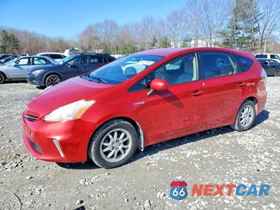 2013 TOYOTA PRIUS V THREE JTDZN3EU4D3223751 - główne zdjęcie licytacji z USA - miniatura