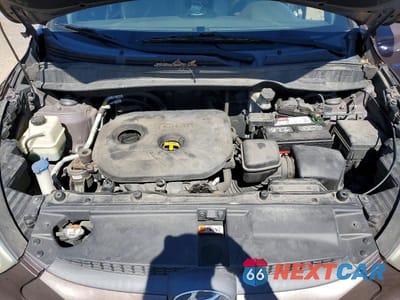 Zdjęcie 11 z 12 samochodu: 2015 HYUNDAI TUCSON GLS VIN:KM8JTCAF2FU959803 - miniatura