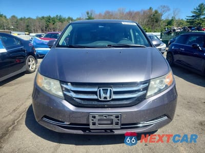 Piąte zdjęcie samochodu w środku: 2016 HONDA ODYSSEY EXL VIN:5FNRL5H68GB018617 - miniatura