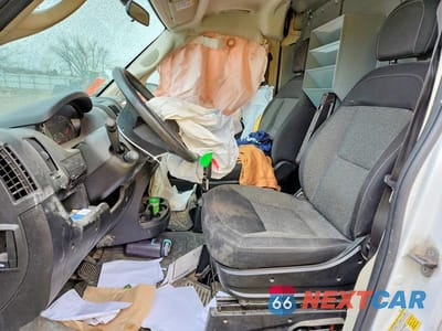 Zdjęcie 7 z 13 samochodu: 2018 RAM PROMASTER 2500 2500 HIGH VIN:3C6TRVDG5JE156381 - miniatura