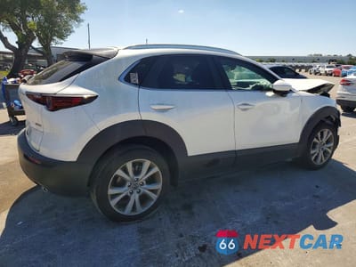 Trzecie zdjęcie samochodu z tyłu: 2022 MAZDA CX-30 SELECT VIN:3MVDMBBL1NM435315 - miniatura
