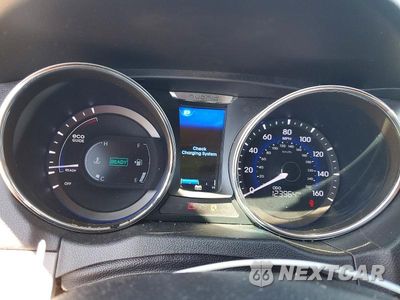 Zdjęcie 9 z 12 samochodu: 2015 HYUNDAI SONATA HYBRID BASE VIN:KMHEC4A41FA119714 - miniatura