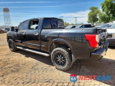 Drugie zdjęcie samochodu z przodu: 2016 NISSAN TITAN XD PLATINUM RESERVE VIN:1N6BA1F40GN503284 - miniatura
