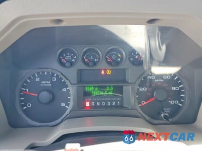 Zdjęcie 9 z 11 samochodu: 2008 FORD F250 SUPER DUTY VIN:1FTSW21R08EC46870 - miniatura