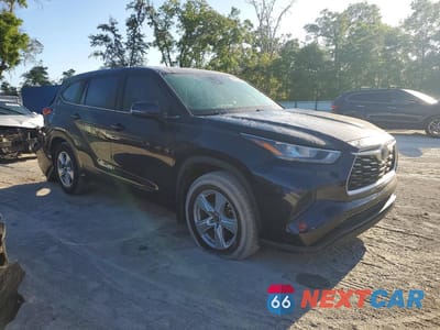 Czwarte zdjęcie samochodu z boku: 2020 TOYOTA HIGHLANDER L VIN:5TDCZRAH1LS031108 - miniatura