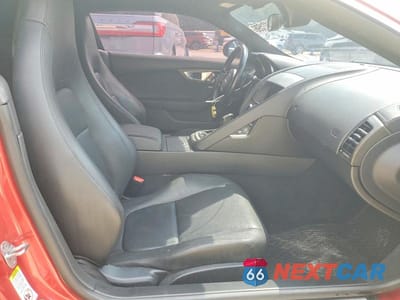 Zdjęcie 10 z 12 samochodu: 2016 JAGUAR F-TYPE VIN:SAJWA6AT1G8K27083 - miniatura