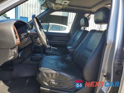 Zdjęcie 7 z 13 samochodu: 2001 NISSAN PATHFINDER SE VIN:JN8DR09Y31W598670 - miniatura