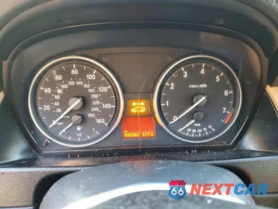 Zdjęcie 9 z 12 samochodu: 2014 BMW X1 XDRIVE28I VIN:WBAVL1C58EVY15077 - miniatura