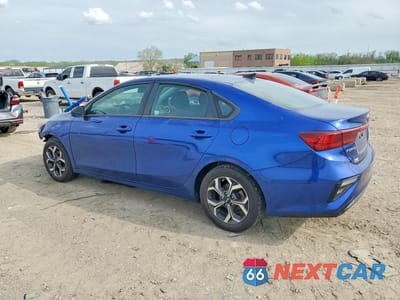 Drugie zdjęcie samochodu z przodu: 2019 KIA FORTE LXS VIN:3KPF24ADXKE016309 - miniatura