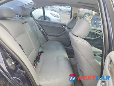 Zdjęcie 10 z 13 samochodu: 2004 BMW 325 I VIN:WBAET37454NJ46889 - miniatura