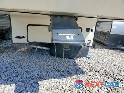 Zdjęcie 8 z 10 samochodu: 2019 STARCRAFT TELLURIDE CAMPER VIN:1SACS0BS1K2FA5079 - miniatura