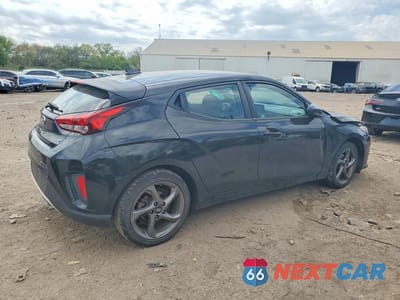 Trzecie zdjęcie samochodu z tyłu: 2020 HYUNDAI VELOSTER 2.0L VIN:KMHTG6AF9LU021517 - miniatura