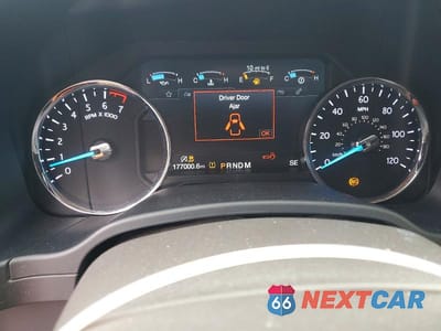 Zdjęcie 9 z 13 samochodu: 2019 FORD EXPEDITION XLT VIN:1FMJU1JT9KEA08039 - miniatura