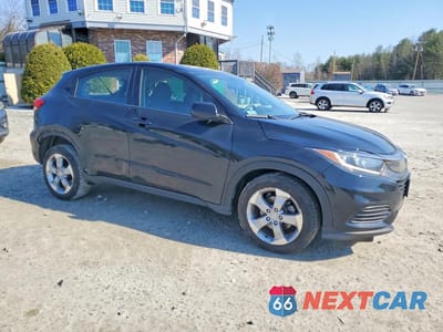 Czwarte zdjęcie samochodu z boku: 2021 HONDA HR-V LX VIN:3CZRU6H30MM716147 - miniatura