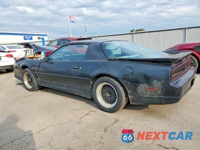 Drugie zdjęcie samochodu z przodu: 1988 PONTIAC FIREBIRD TRANS AM VIN:1G2FW21F1JL251833 - miniatura